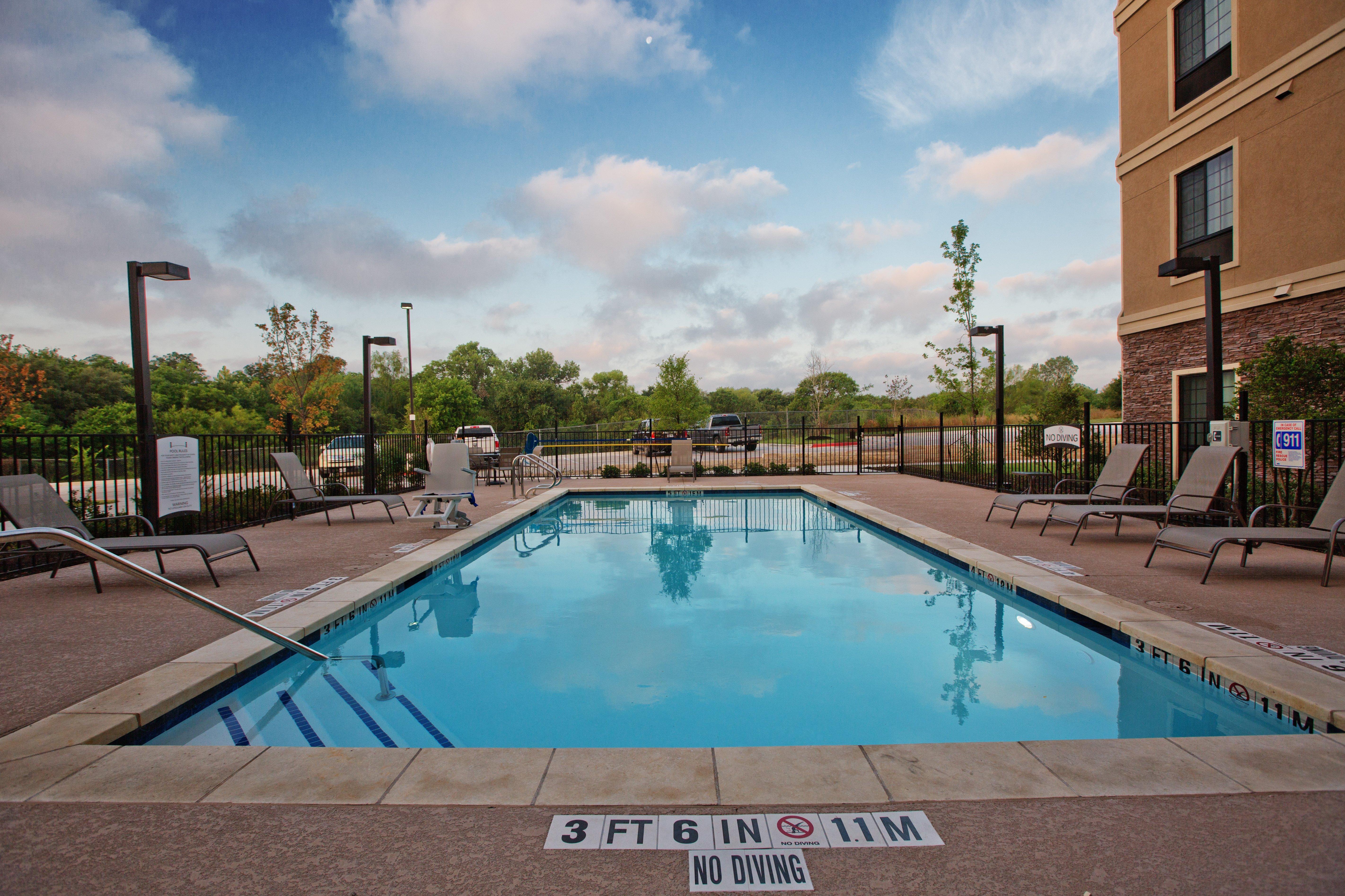Staybridge Suites Austin South Interstate Hwy 35 By Ihg Kültér fotó